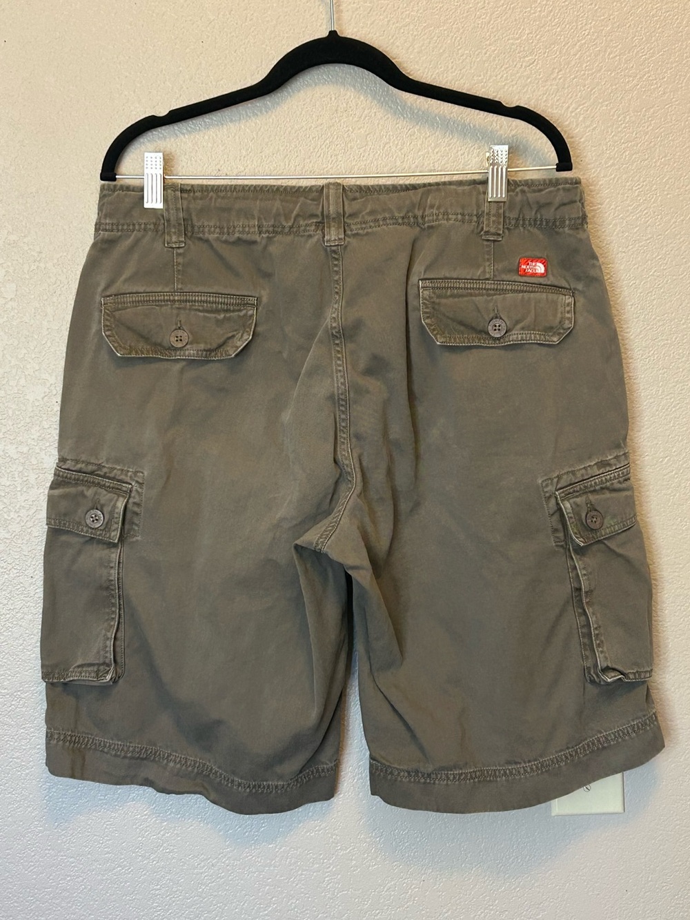 The North Face Cargo Shorts Mens 34x11 Green Cotton Outdoors Hiking Camp Utility